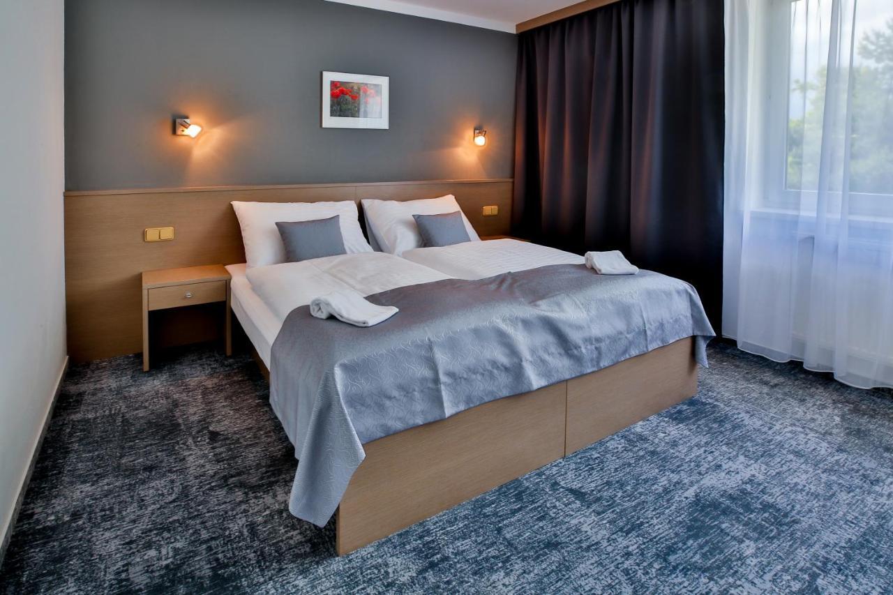 Lh Parkhotel Hluboka Nad Vltavou Congress & Wellness Dış mekan fotoğraf