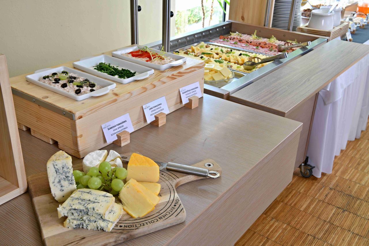 Lh Parkhotel Hluboka Nad Vltavou Congress & Wellness Dış mekan fotoğraf